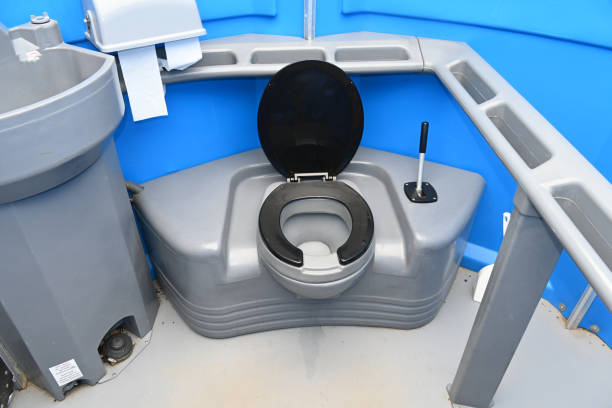 Best Portable restroom trailer rental  in Jonestown, TX